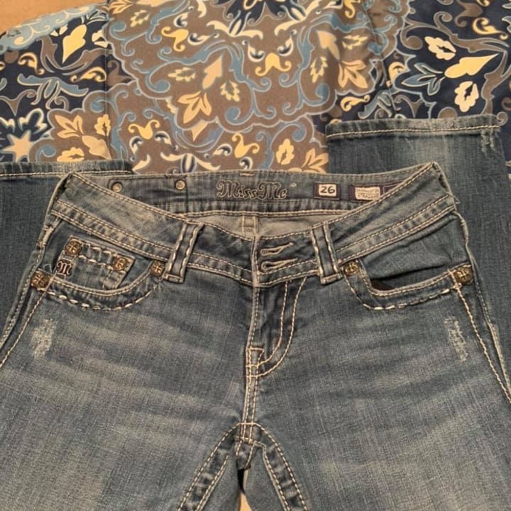 Miss Me Jeans! - Picture 2 of 3